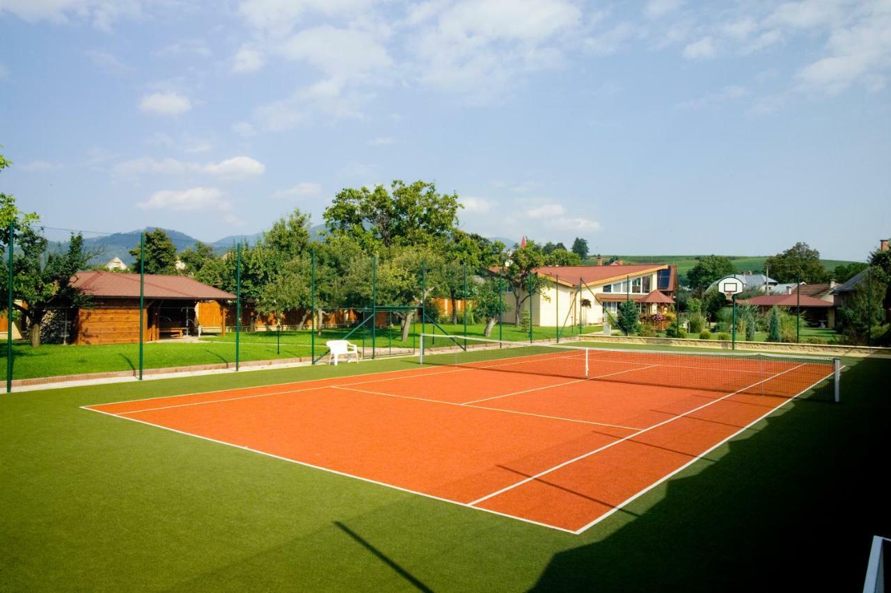Vila Valča Exterior foto